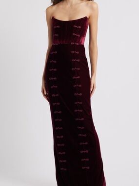 Strapless Velvet Evening Gown in Deep Wine